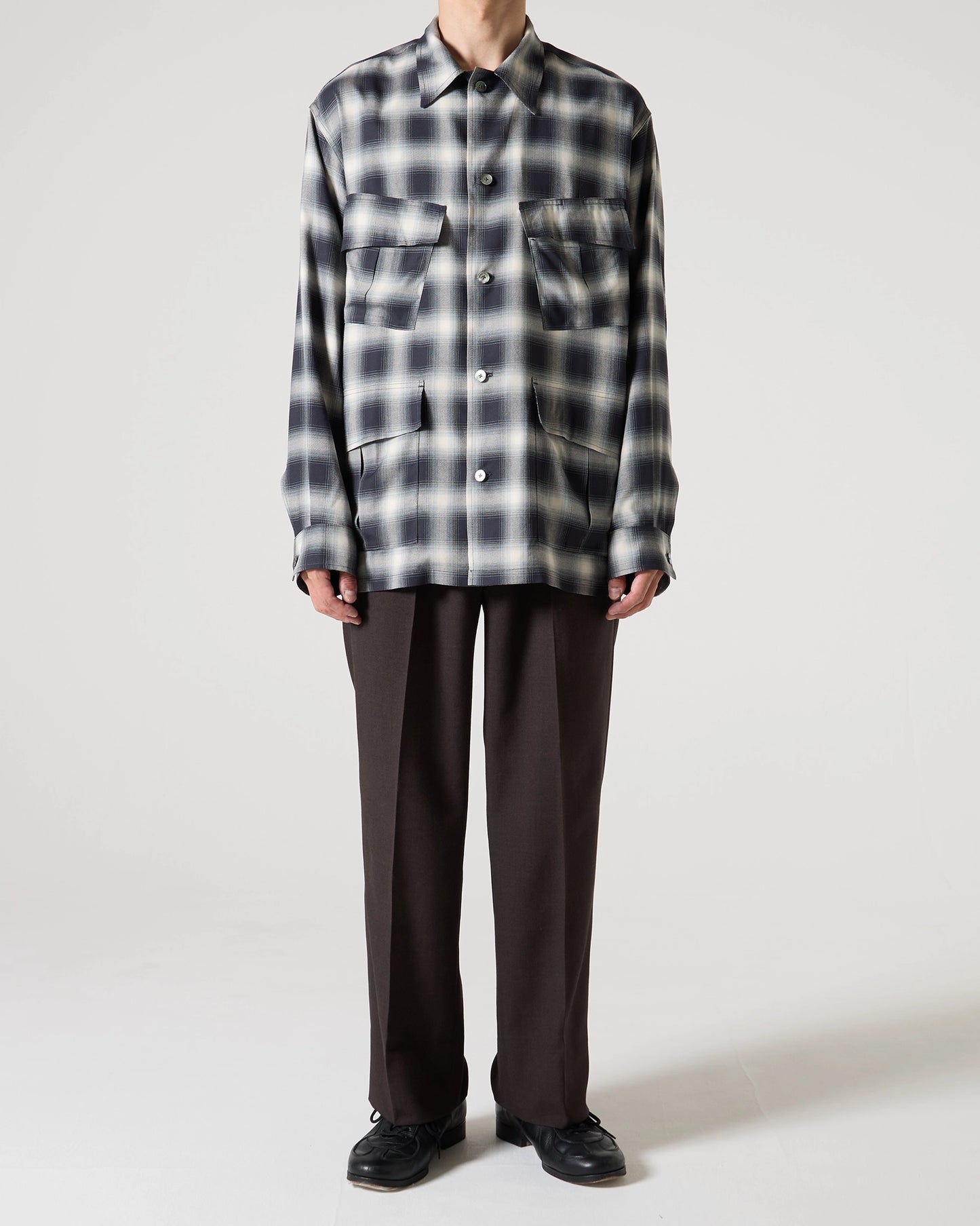Rayon twill ombre check dress fatigue shirt jacket (Black ombre check)