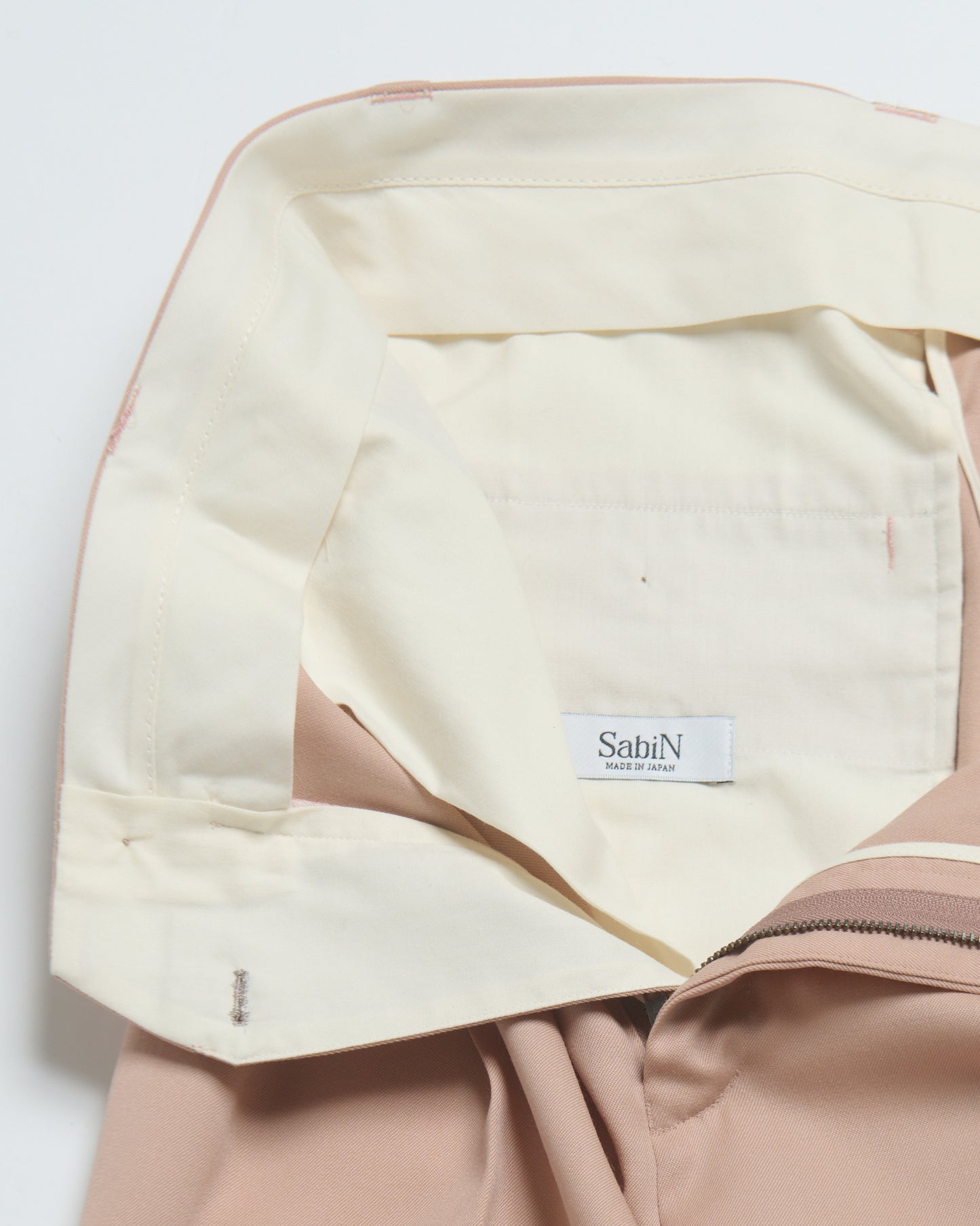 Grampians wool wide trousers (Pink beige)