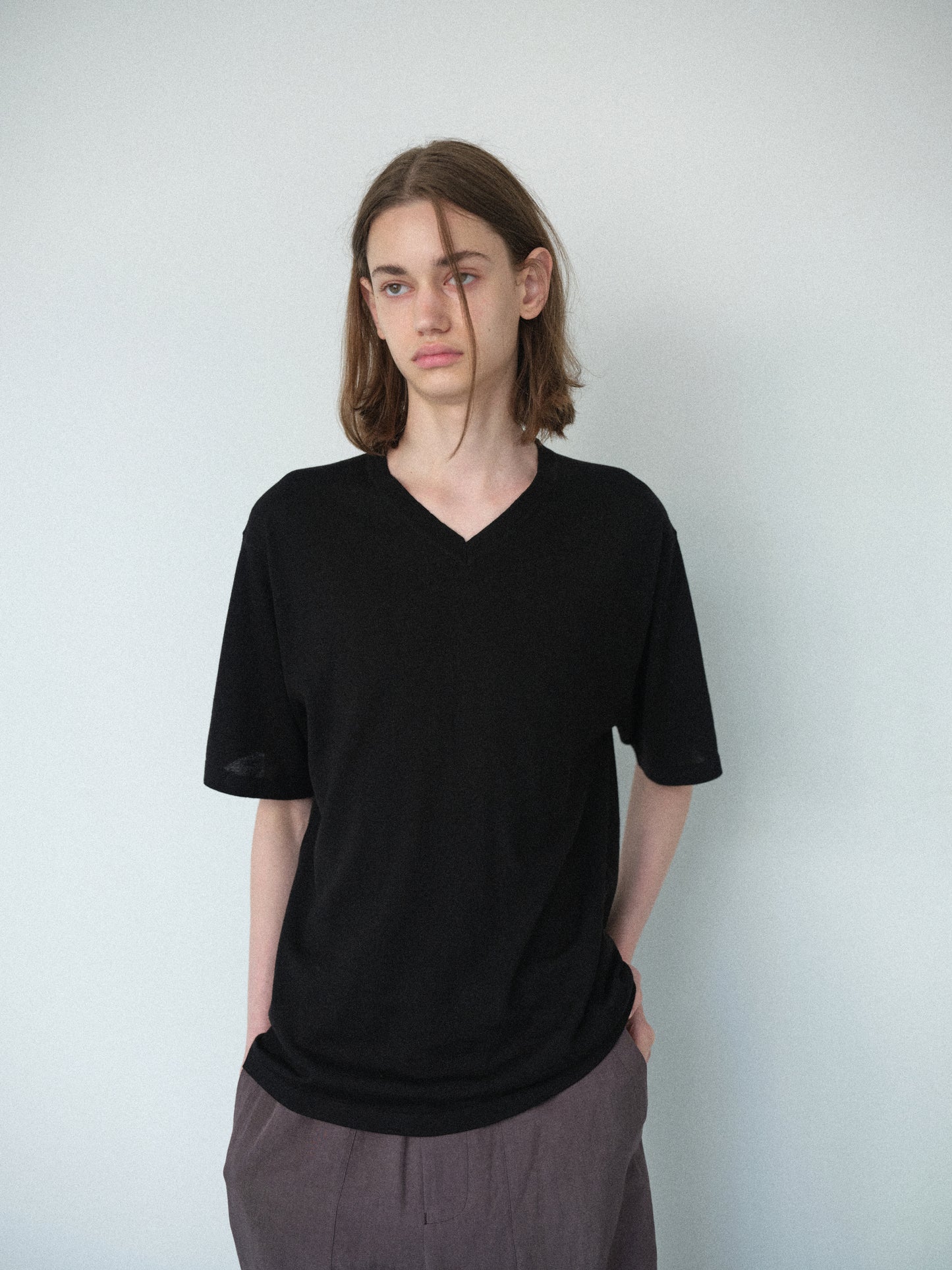 Biella Yarn V-Neck T-Shirt (Black)